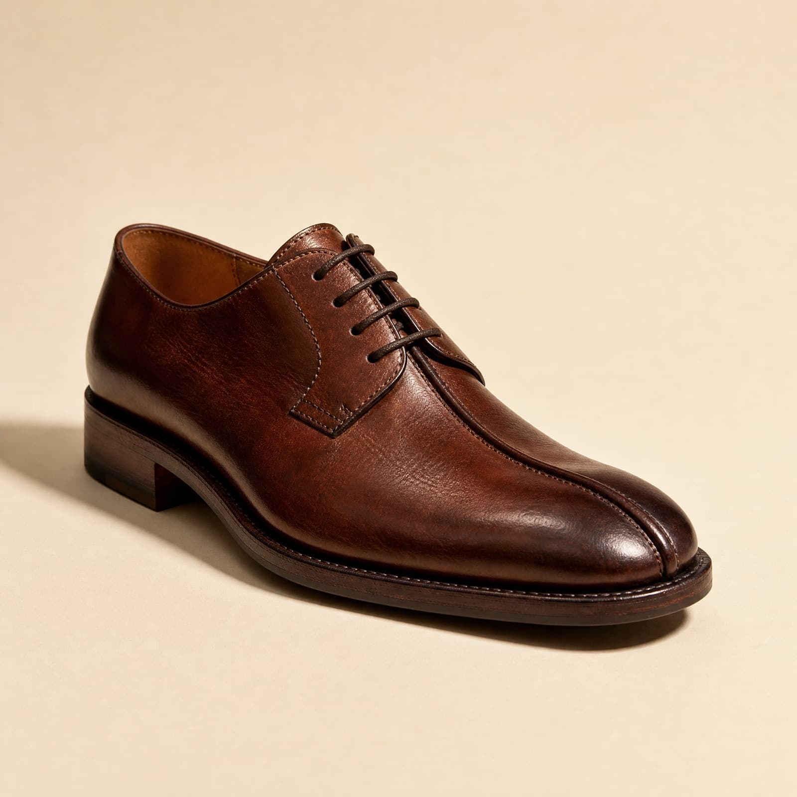 Derby Split Toe, three-quarter view